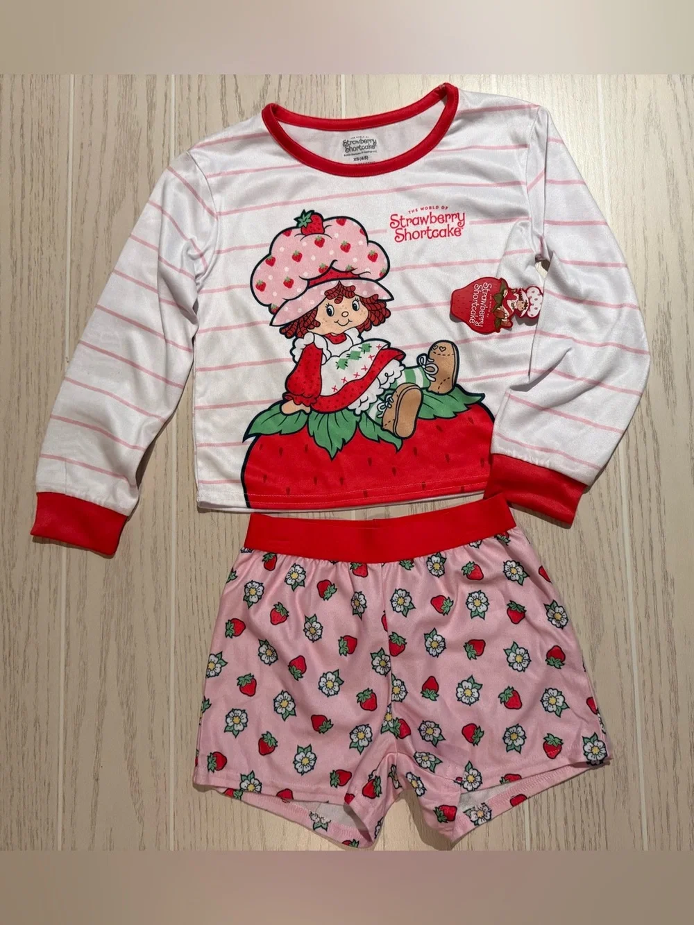 Strawberry‎ Shortcake Girls Pajama Set XS 4/5 Pink Red Shorts PJs NWT
